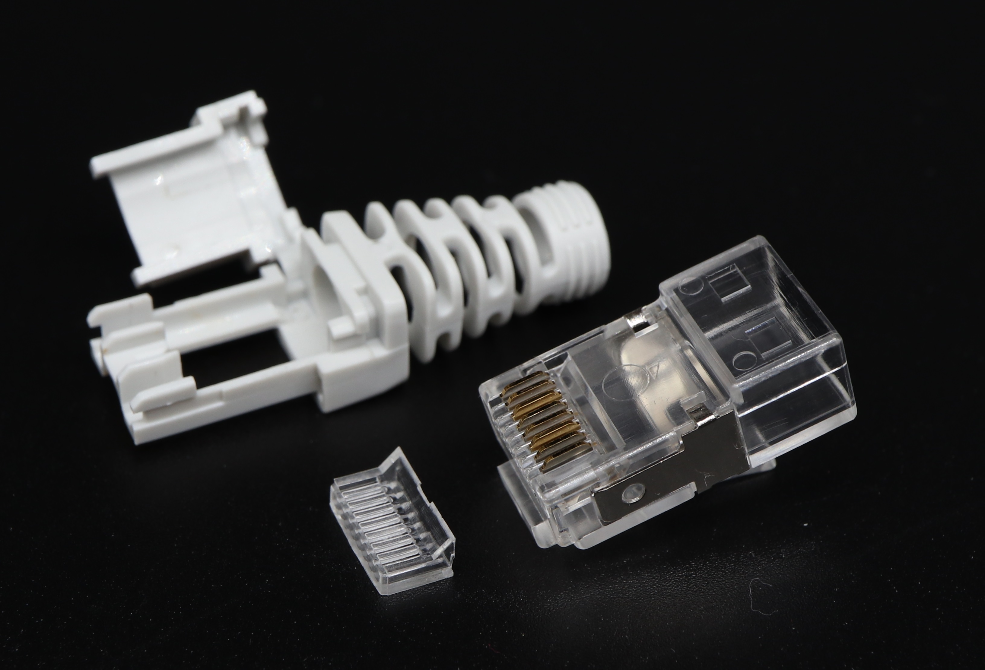 P8-055 C6 8P8C-F STP RJ45 Modular Plug with special Boot